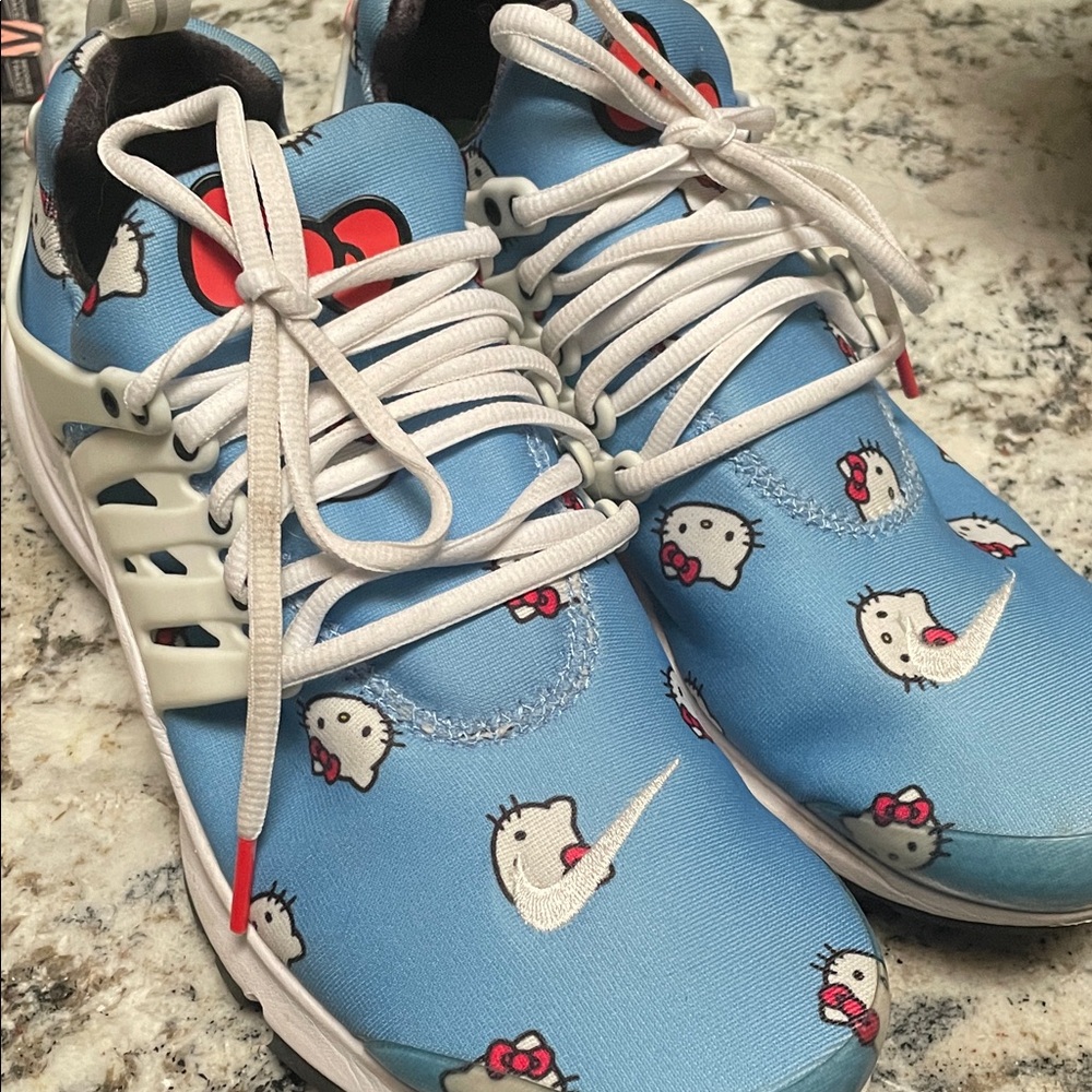 Hello Kitty Nike Shoes